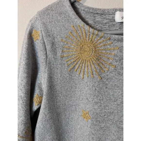 Amelioré medium Women's Celestial Embroidered Top in gray with gold embroidery - Picture 2 of 5